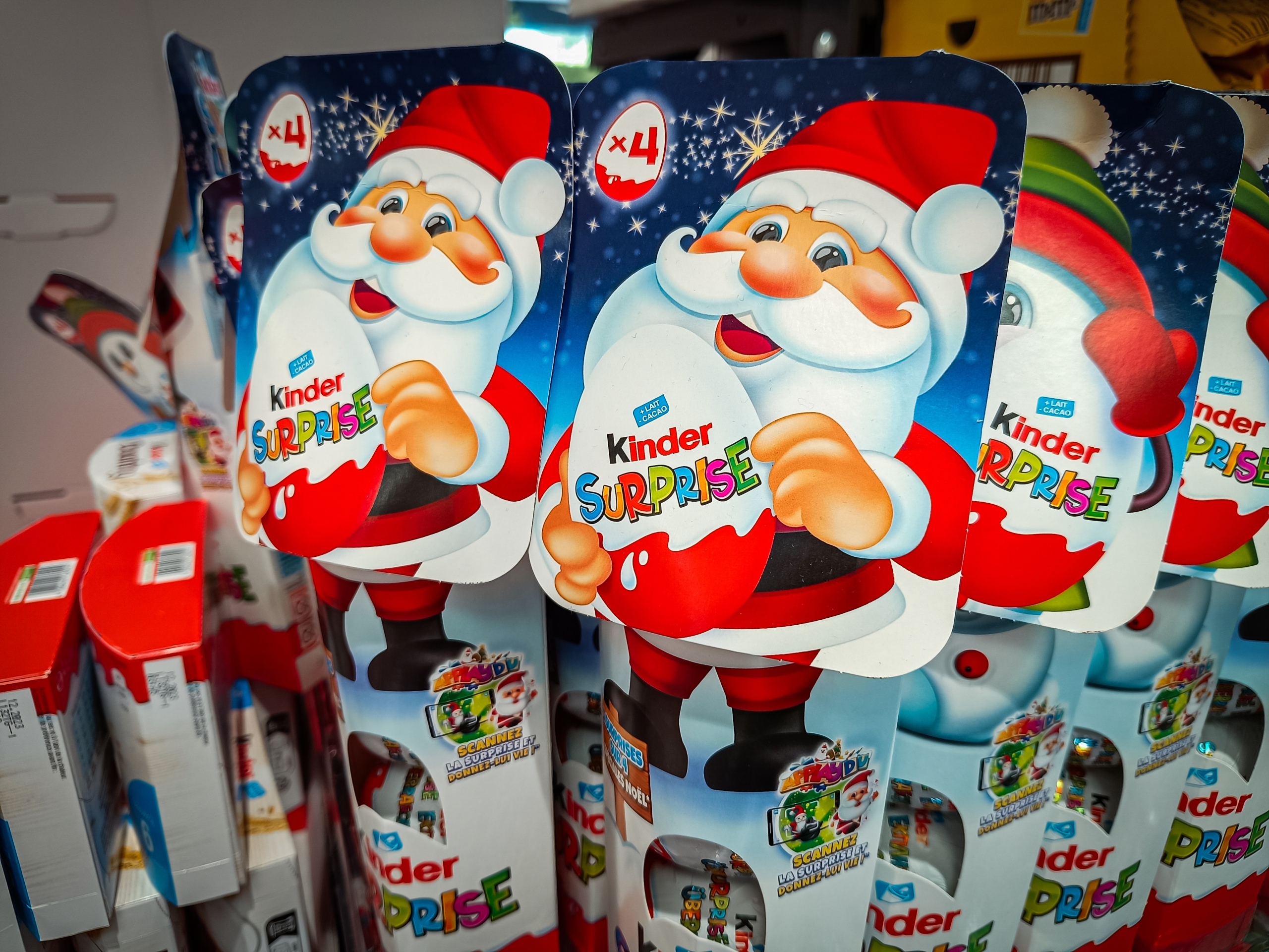 Kinder Surprise Christmas Packaging